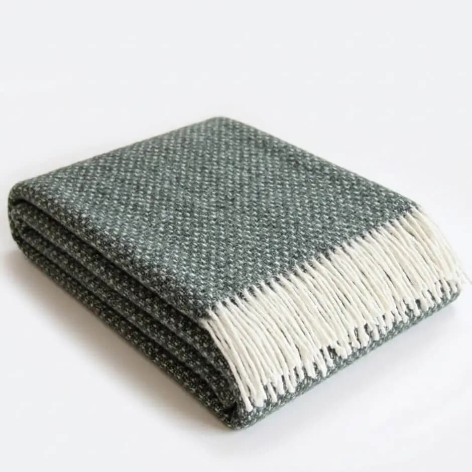 Dark Green 100% Wool Throw Blanket with White Fringe, 140x200 cm (55"x79")